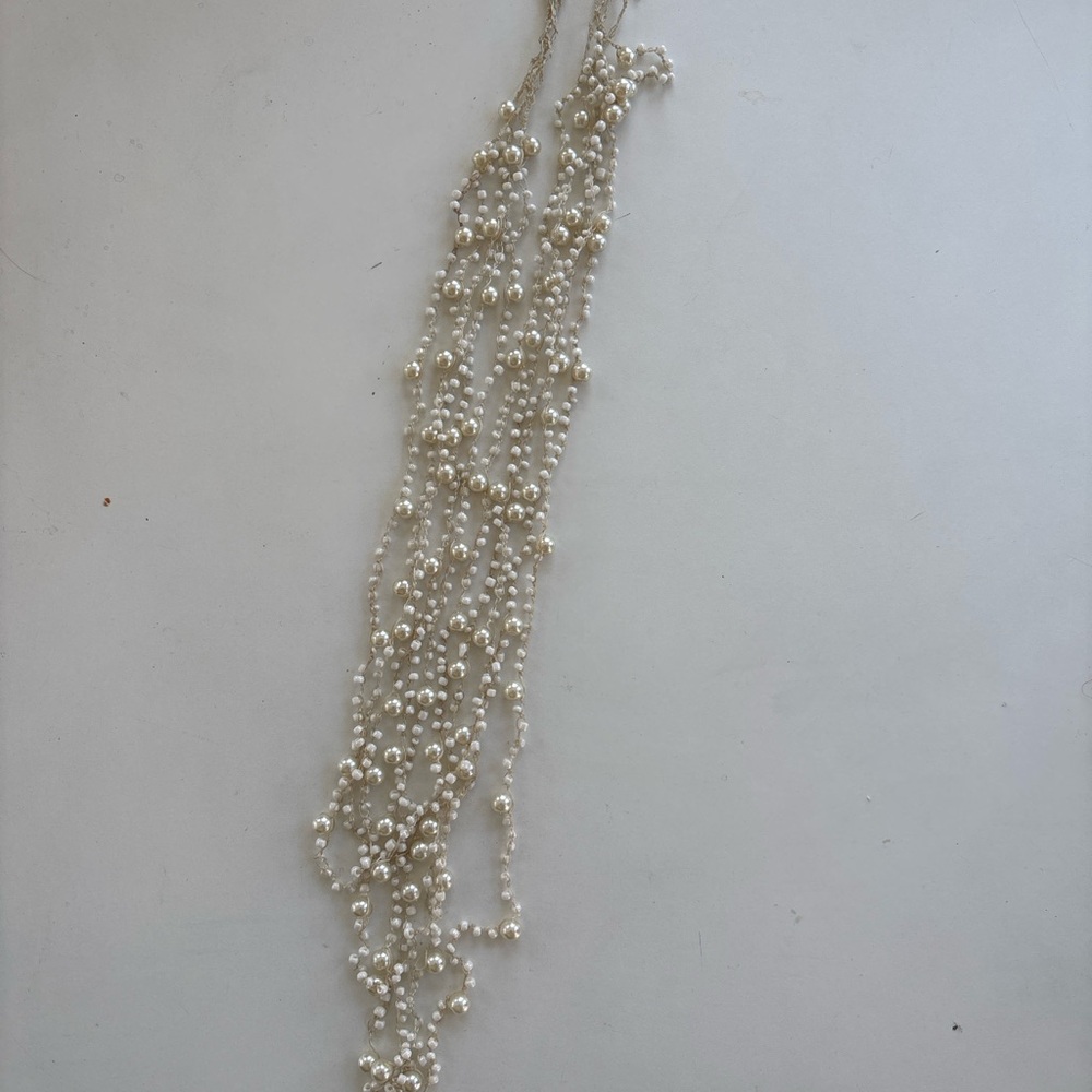 Elegant Pearl Beaded Necklace